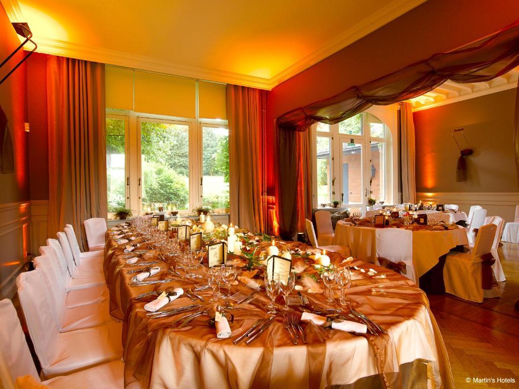 Martin'S Manoir Hotel Genval Ngoại thất bức ảnh